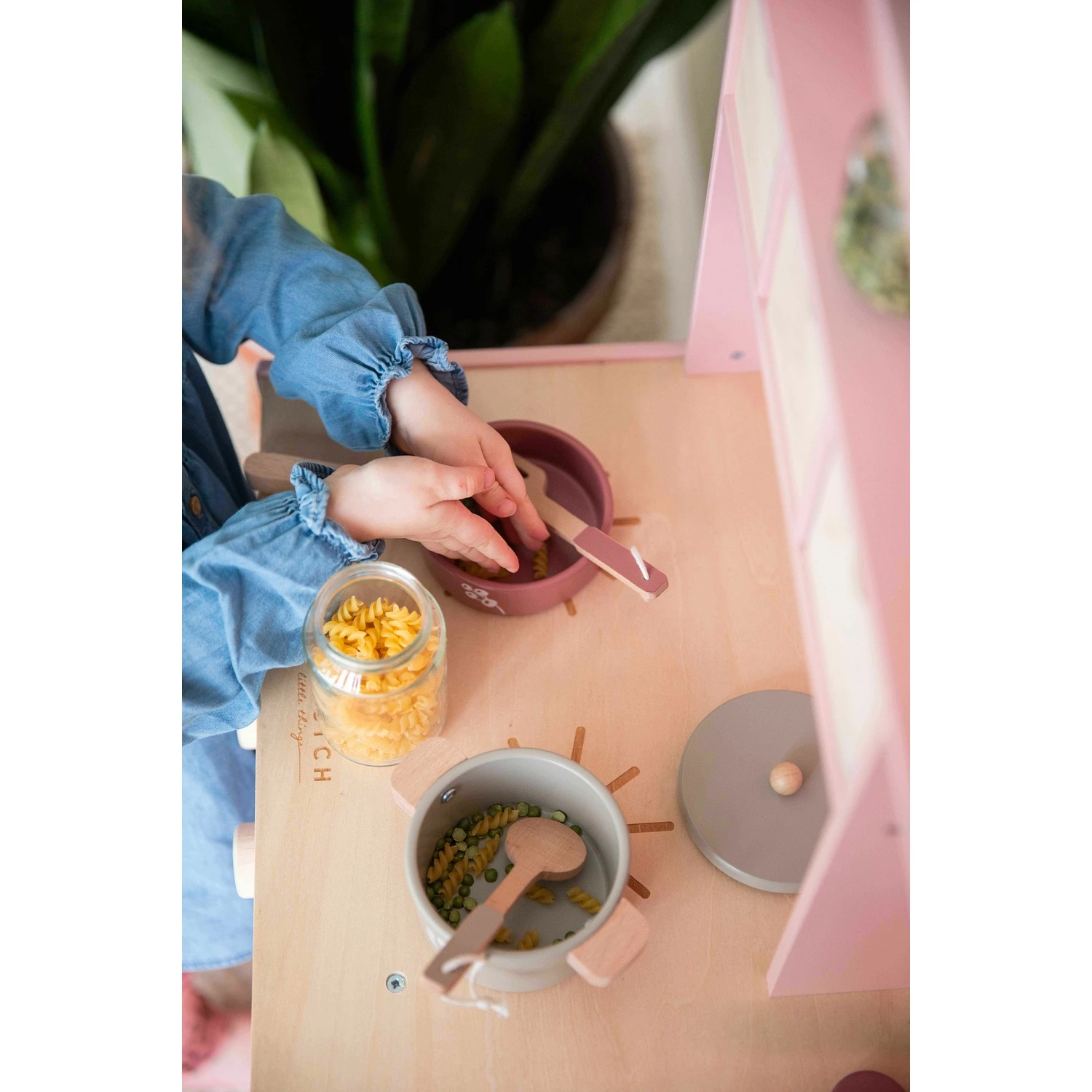 Little Dutch Cuisine En Bois Rose 9 Little Dutch Cuisine En Bois Rose – Image 9