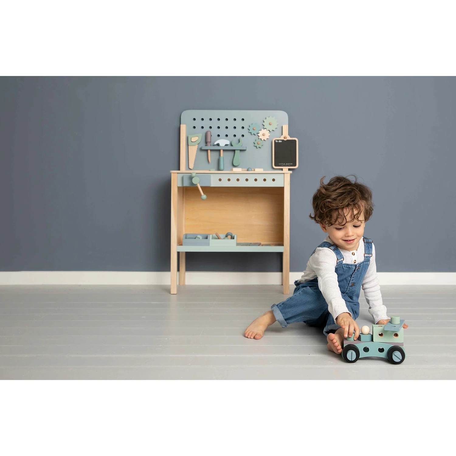 Little Dutch Etabli En Bois Avec Ceinture Porte-outils 9 Little Dutch Etabli En Bois Avec Ceinture Porte-outils – Image 9