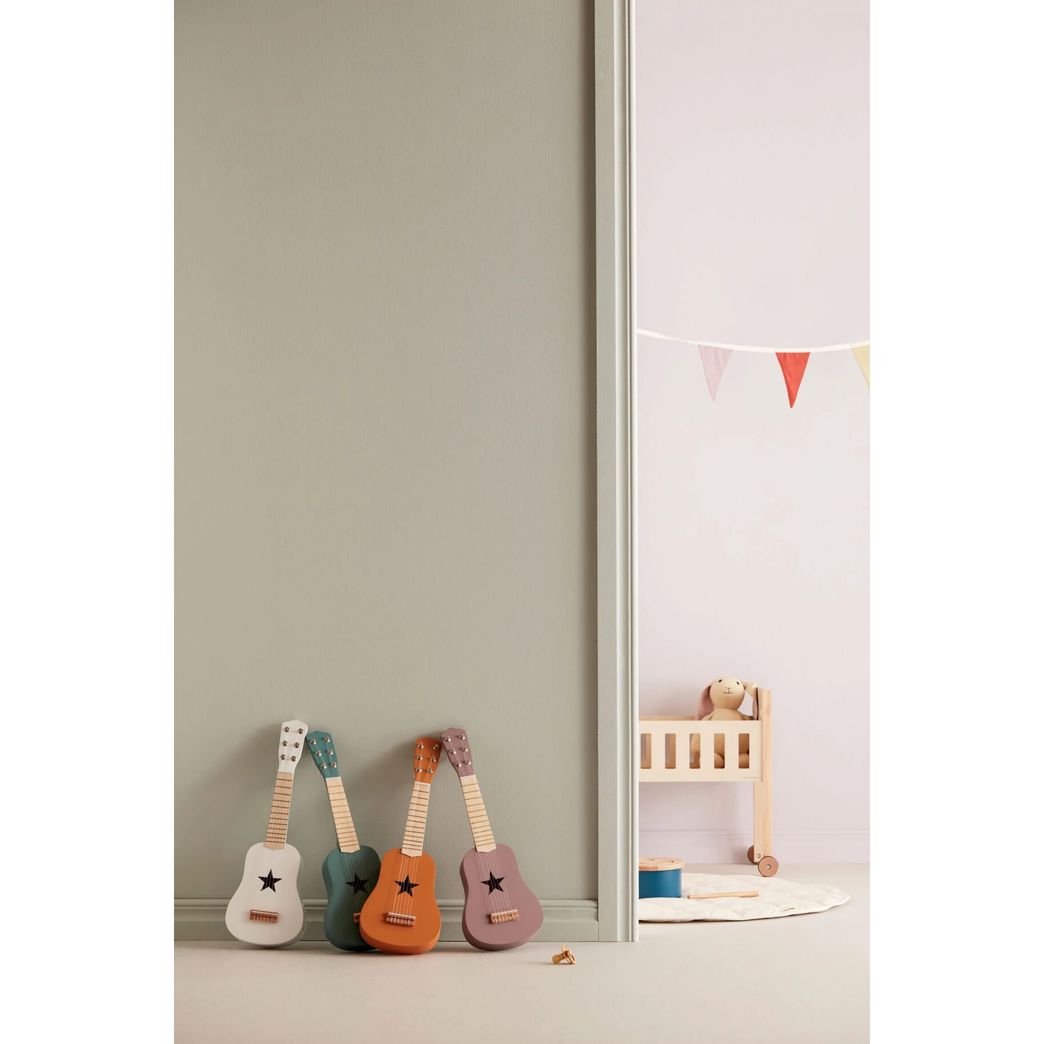 Kids Concept Guitare En Bois 4 Kids Concept Guitare En Bois – Image 4