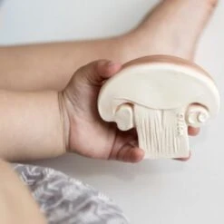 Jouet à Mordiller Champignon Manolo -Jouet Promos Boutique jouet a mordiller champignon manolo oli amp carol.dw2z4m.max