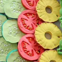 Jouet à Mordiller Concombre Pepino -Jouet Promos Boutique jouet a mordiller concombre pepino oli amp carol.mfw87t.max