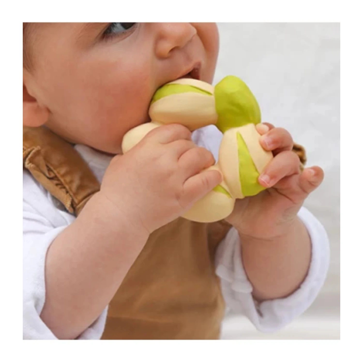 Jouet à Mordiller Pistache Patricio 3 Jouet à Mordiller Pistache Patricio – Image 3