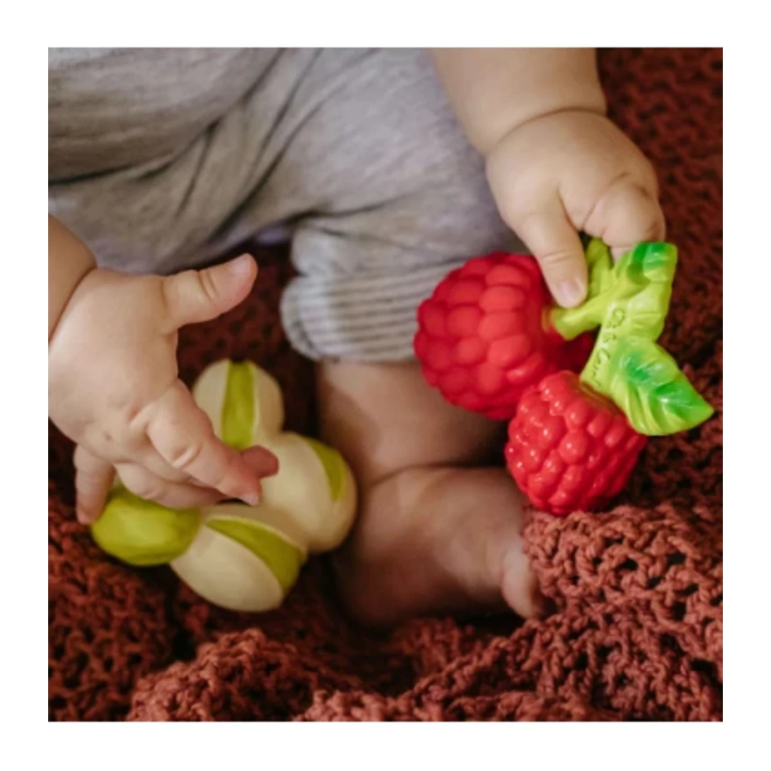 Jouet à Mordiller Pistache Patricio 6 Jouet à Mordiller Pistache Patricio – Image 6