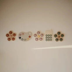 Mushie Jouet à Presser - Palette De Peinture -Jouet Promos Boutique jouet a presser palette de peinture mushie.7l11j5.max