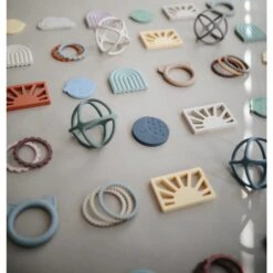 Mushie Jouet De Dentition Rainbow 11 Mushie Jouet De Dentition Rainbow -Jouet Promos Boutique jouet de dentition rainbow mushie.gjv3h3.max