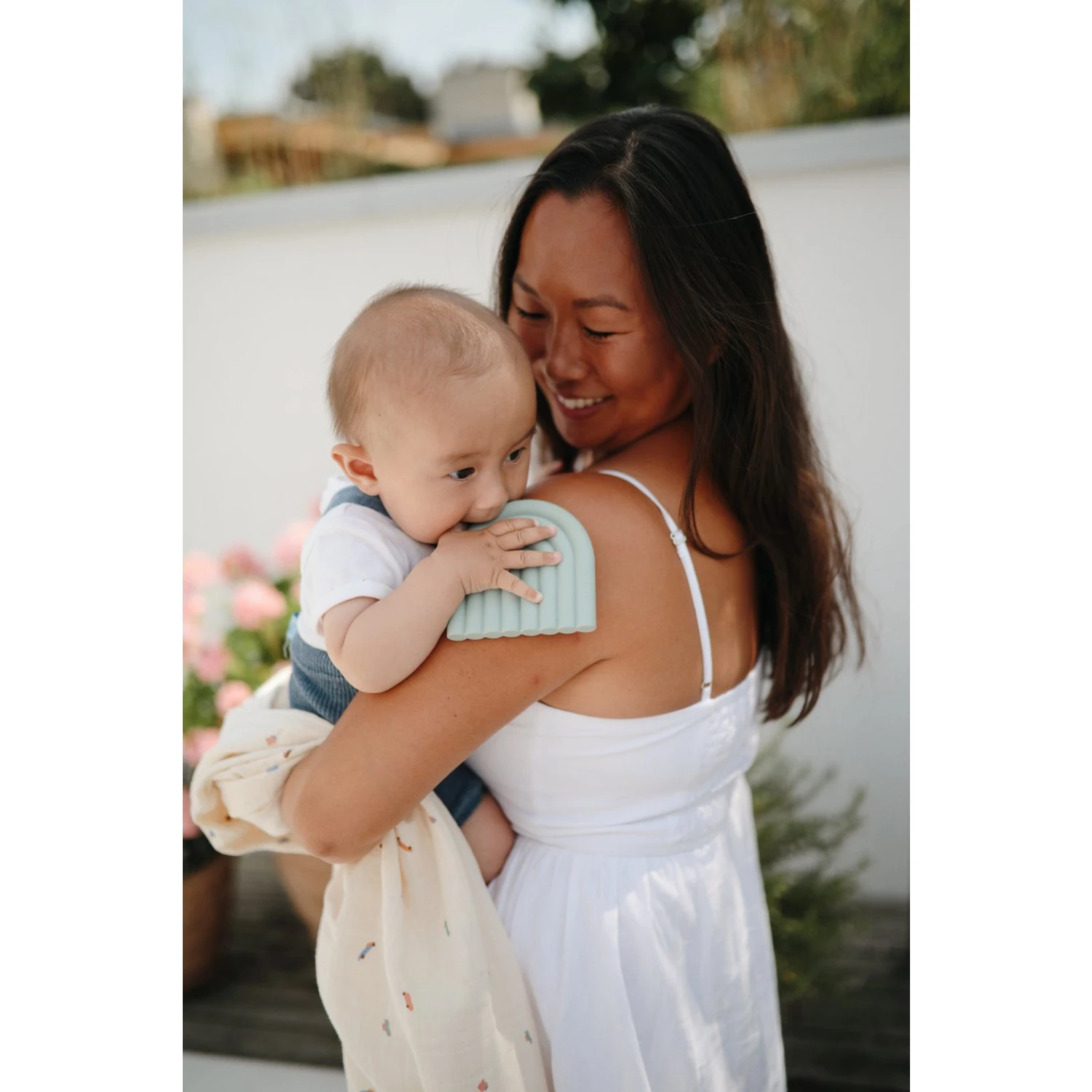 Mushie Jouet De Dentition Rainbow 5 Mushie Jouet De Dentition Rainbow – Image 5