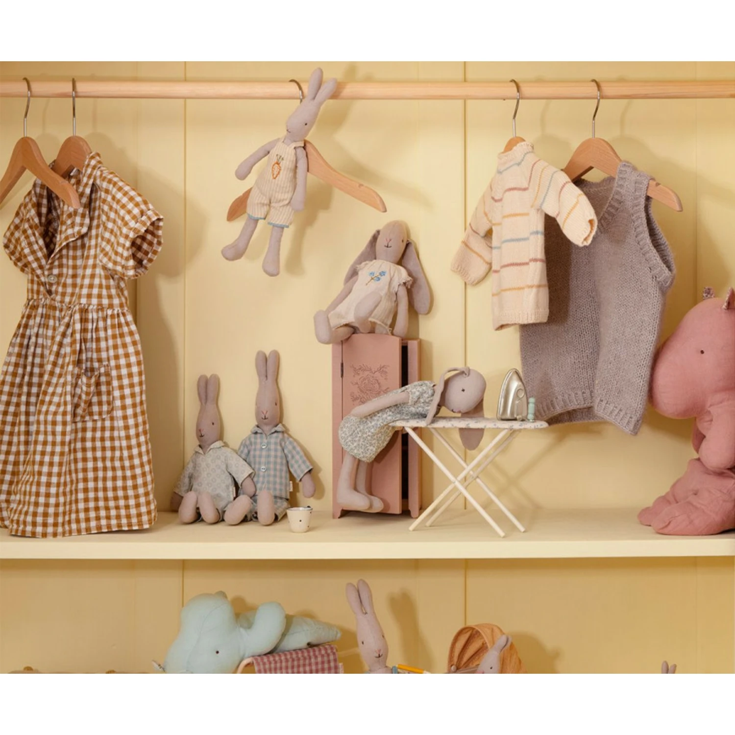 Maileg Lapin (Taille 2) Robe Brodée 3 Maileg Lapin (Taille 2) Robe Brodée – Image 3