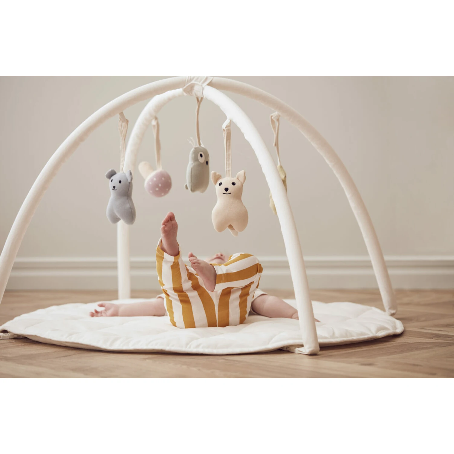 Kids Concept Tapis D'activités Blanc Baby Gym 2 Kids Concept Tapis D'activités Blanc Baby Gym – Image 2